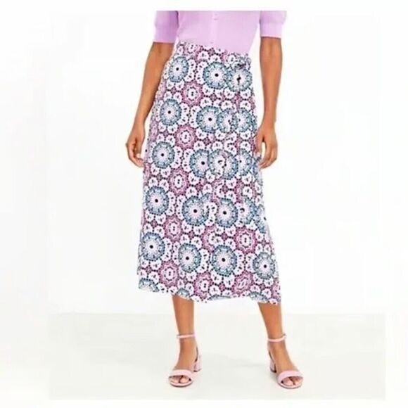 Ann Taylor LOFT Geometric Midi Linen Blend Wrap Skirt Size 4 - Picture 3 of 13